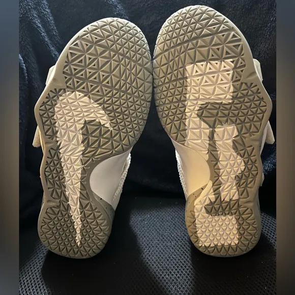Boys Lebrun James Sneakers