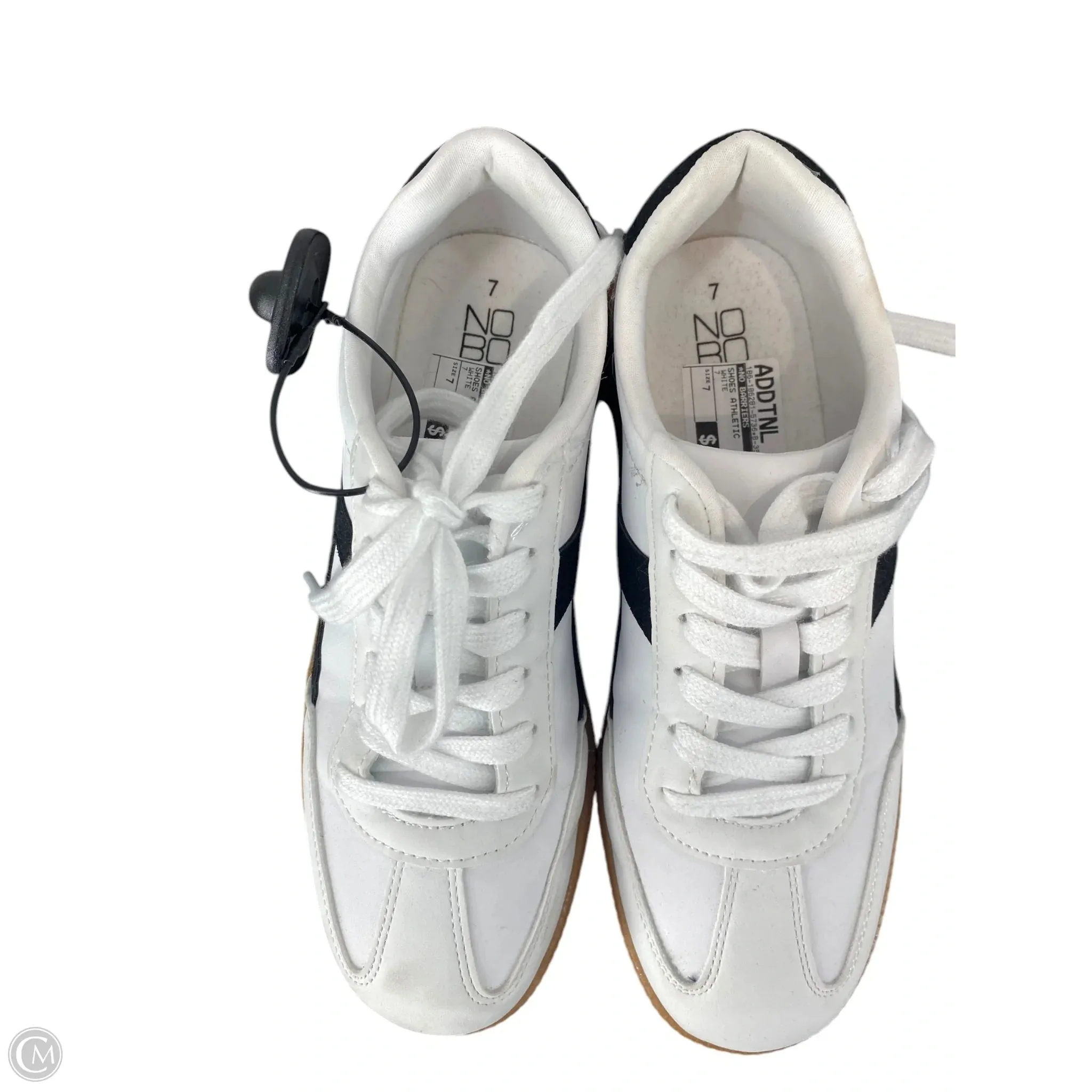 Shoes Athletic By No Barriers In White, Size: 7