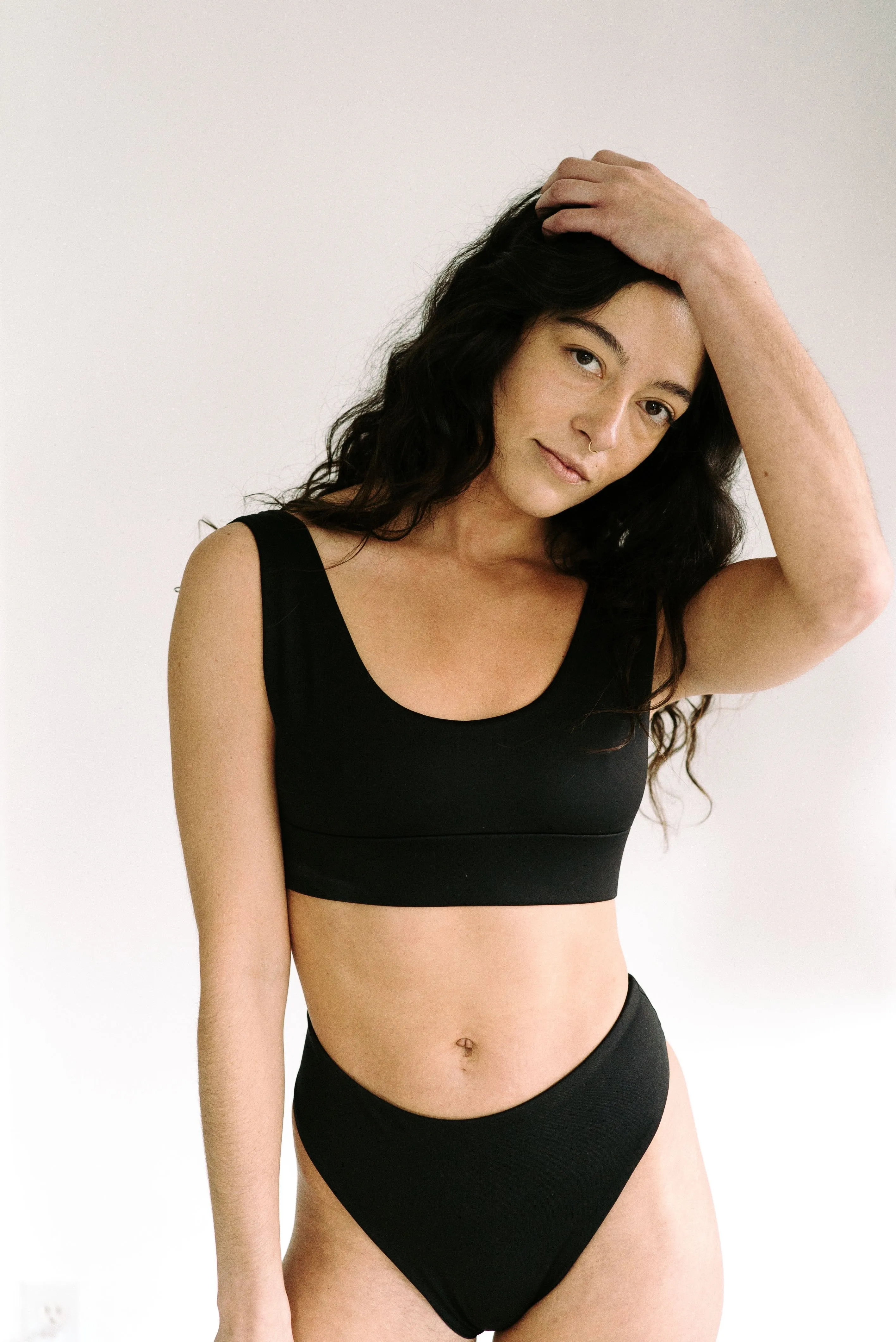 The Sport Scoop Top - Matte Black