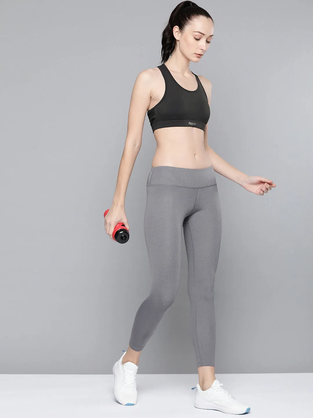 Women's Adjustable Cross Back  Black Sports Bra